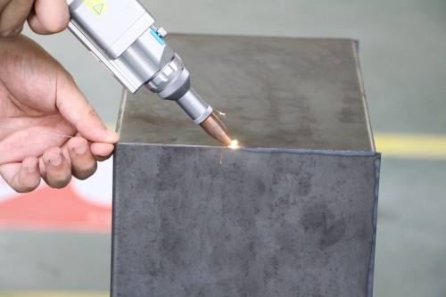浅谈马口铁的激光焊接技术和焊接设备